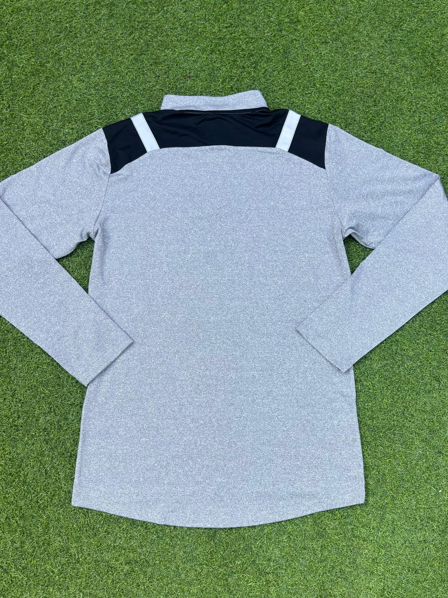 Taurus Grey 1/4 Zip with Black Shoulders